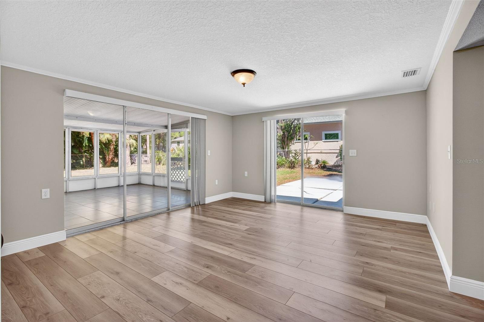 823 RIVERSIDE DR, TARPON SPRINGS, FL, 34689