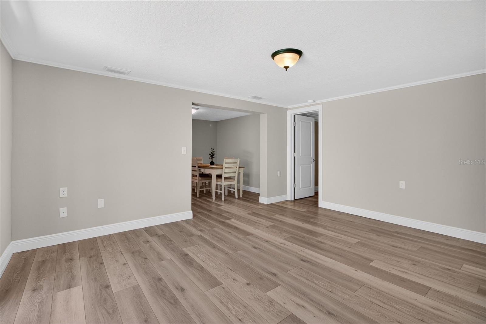 823 RIVERSIDE DR, TARPON SPRINGS, FL, 34689