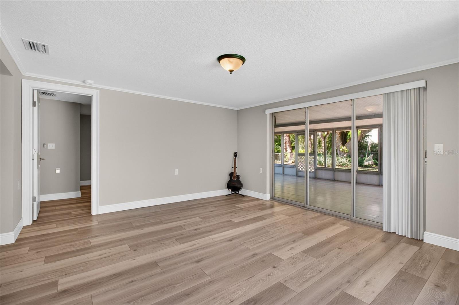 823 RIVERSIDE DR, TARPON SPRINGS, FL, 34689