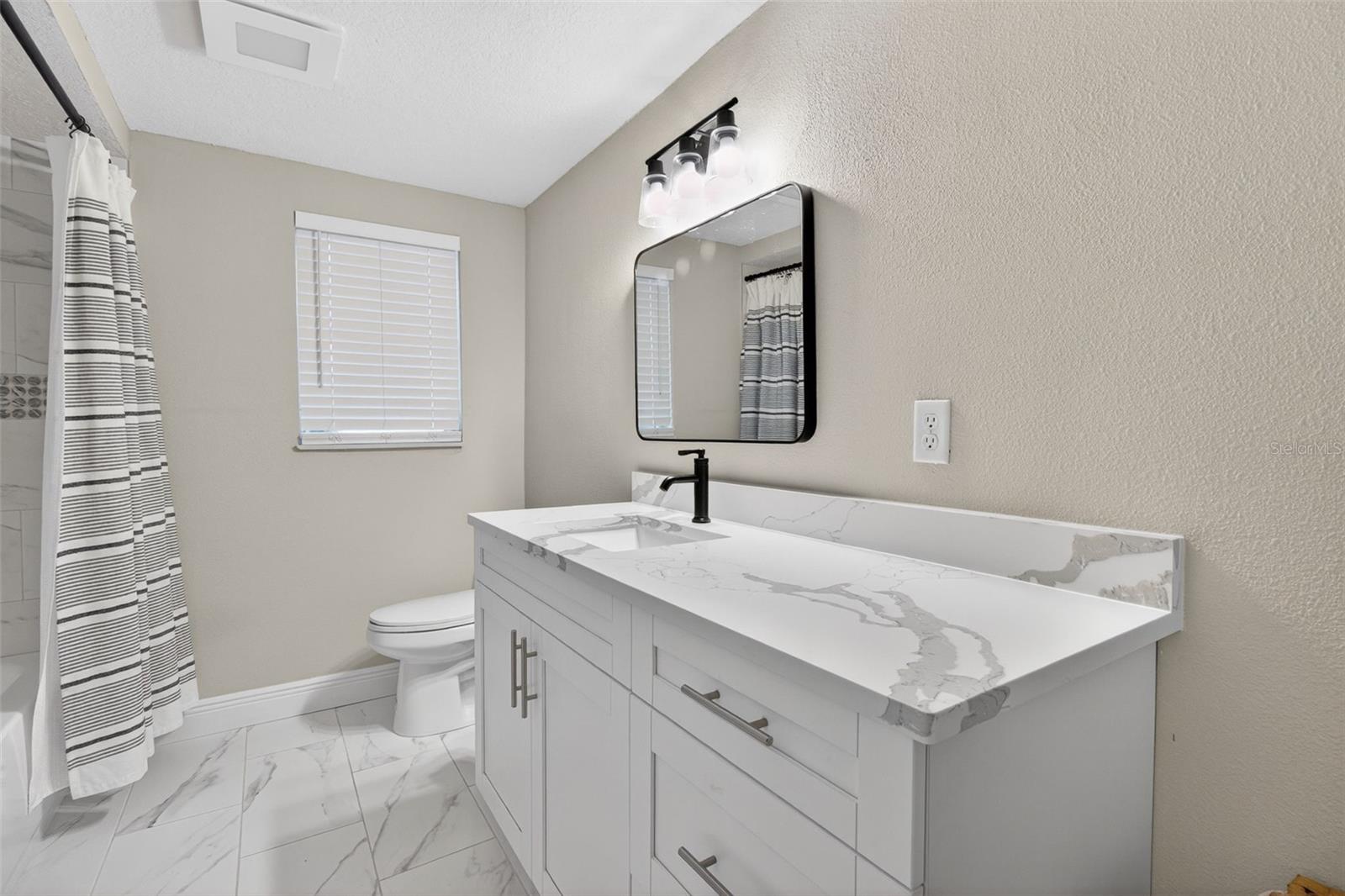 823 RIVERSIDE DR, TARPON SPRINGS, FL, 34689