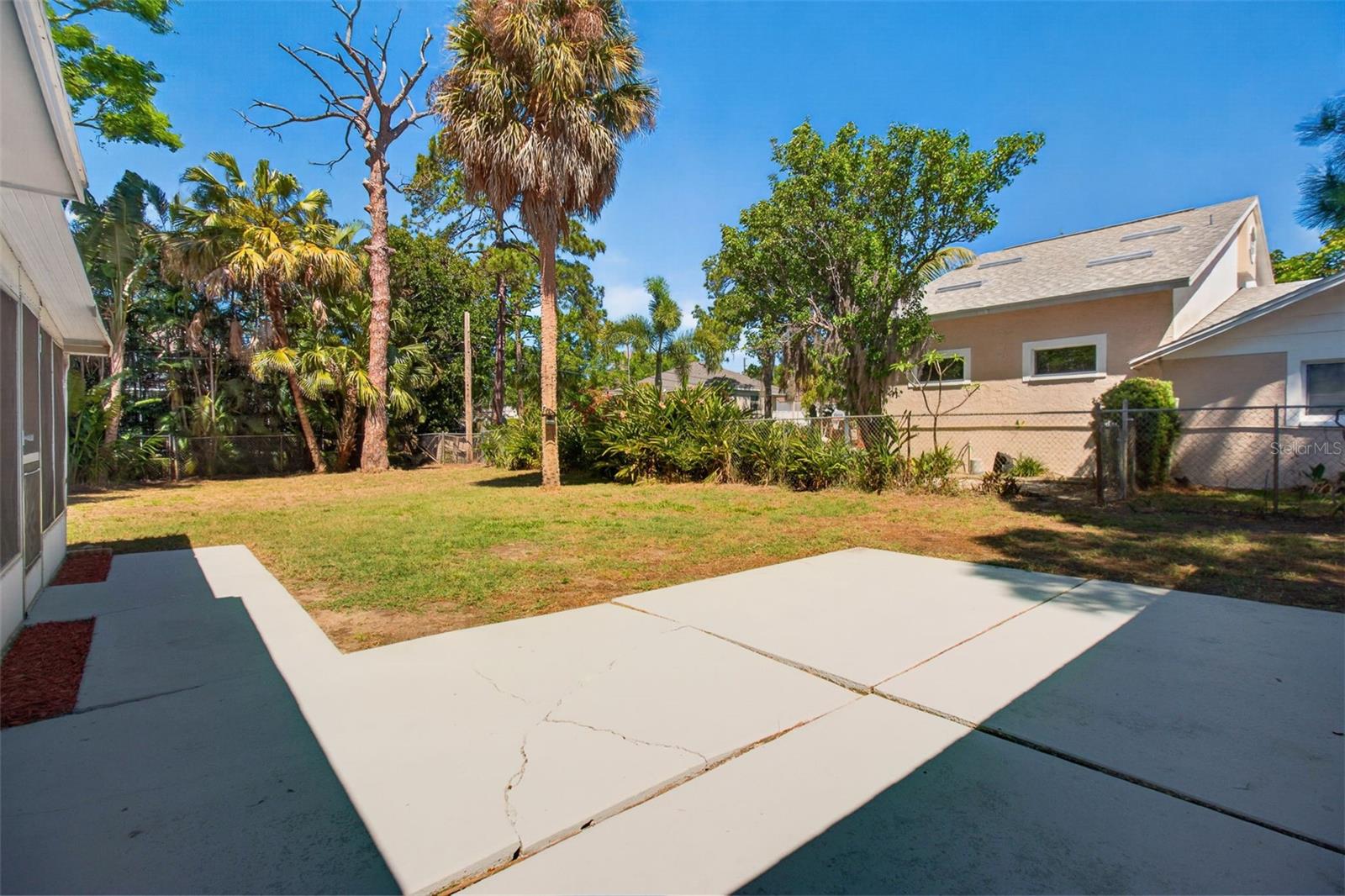 823 RIVERSIDE DR, TARPON SPRINGS, FL, 34689