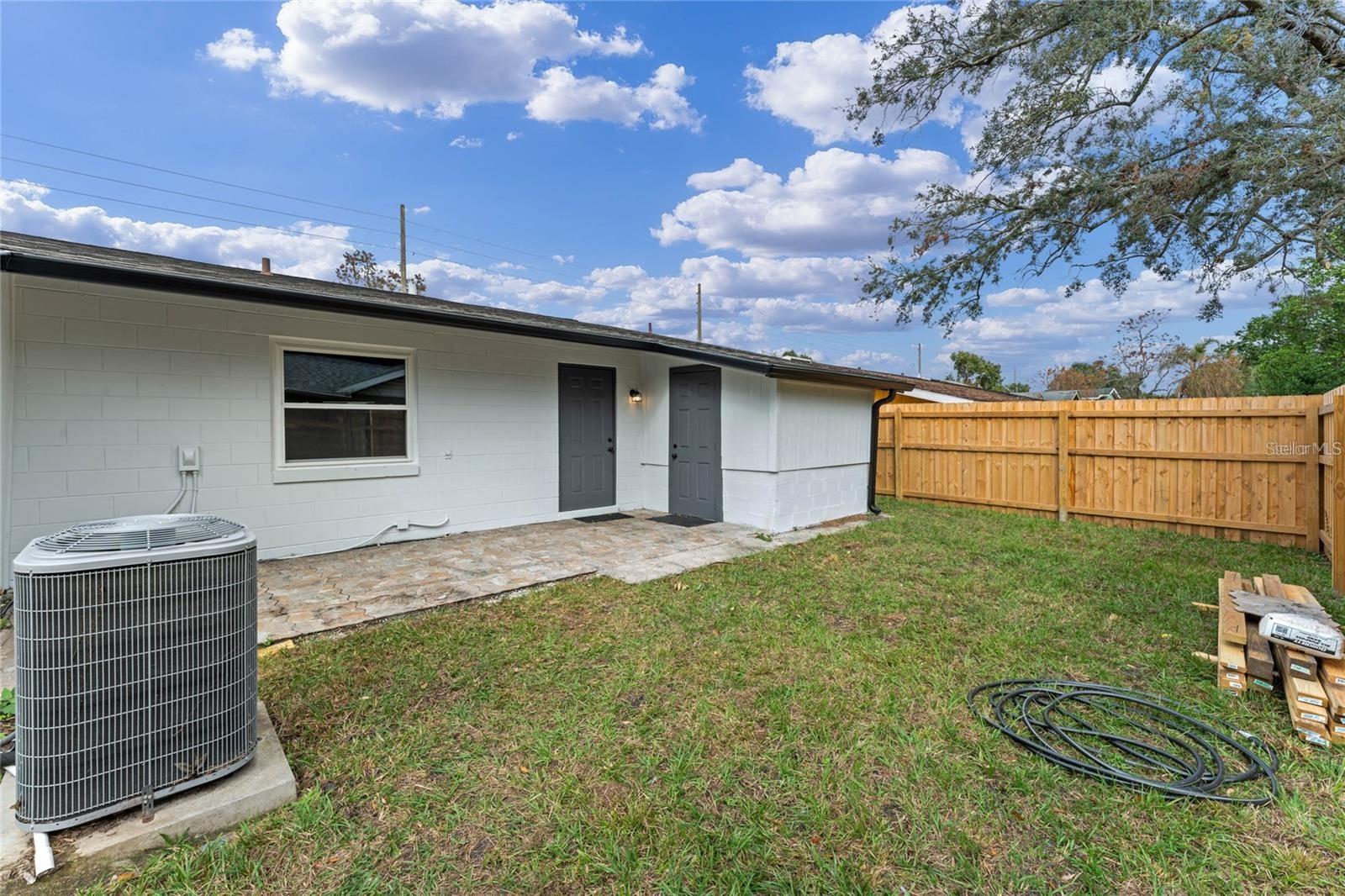 2441 S MILLS AVE, ORLANDO, FL, 32806