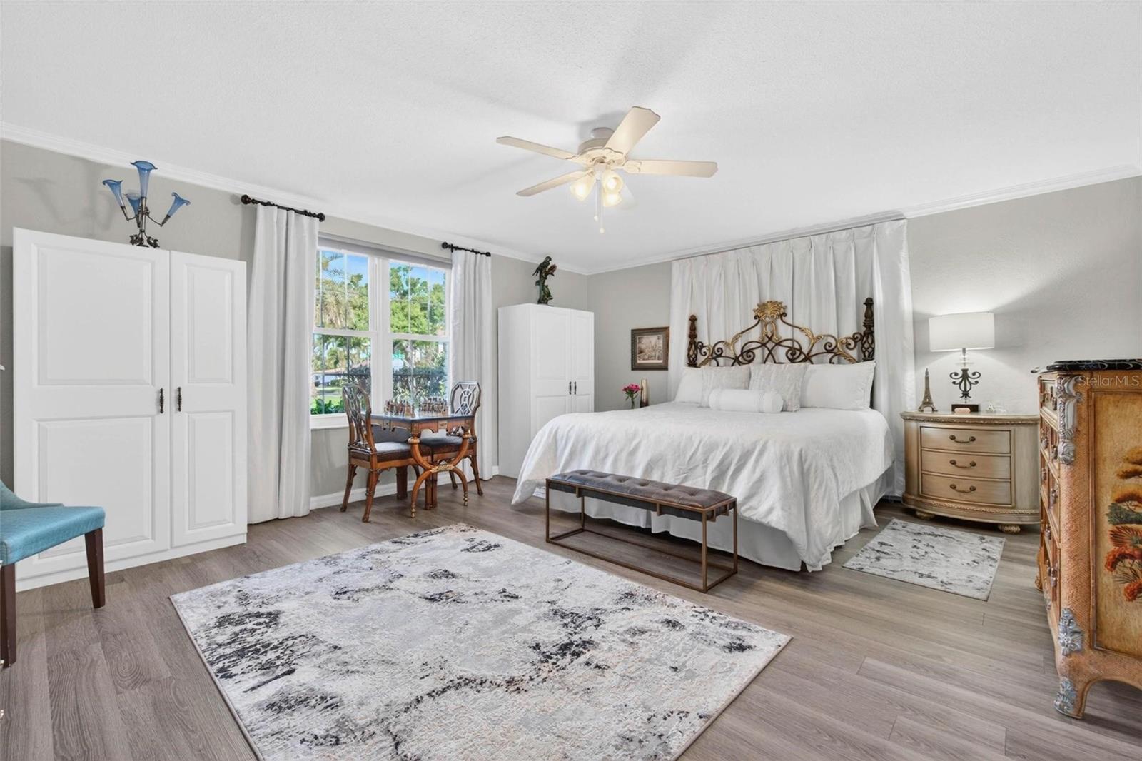 1065 EDEN ISLE BLVD NE #1, ST PETERSBURG, FL, 33704