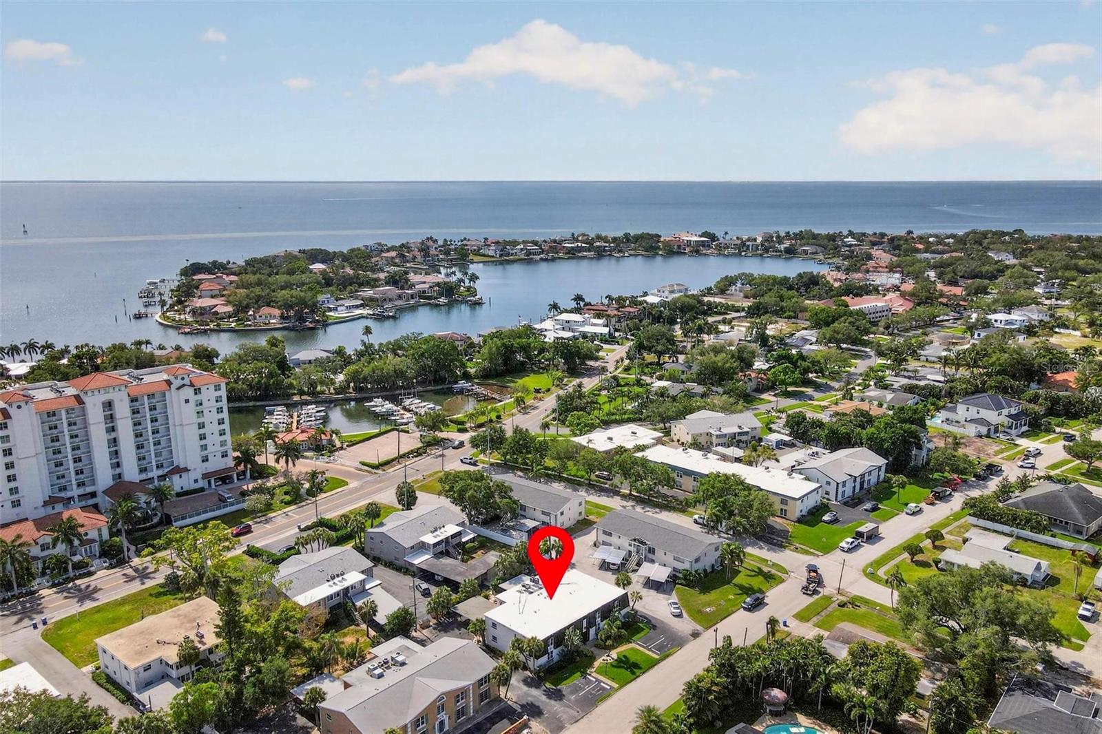 1065 EDEN ISLE BLVD NE #1, ST PETERSBURG, FL, 33704
