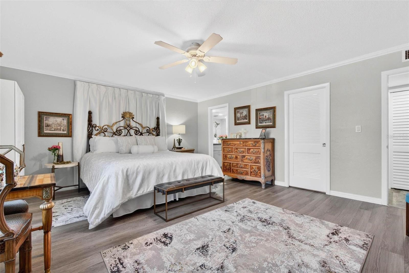 1065 EDEN ISLE BLVD NE #1, ST PETERSBURG, FL, 33704