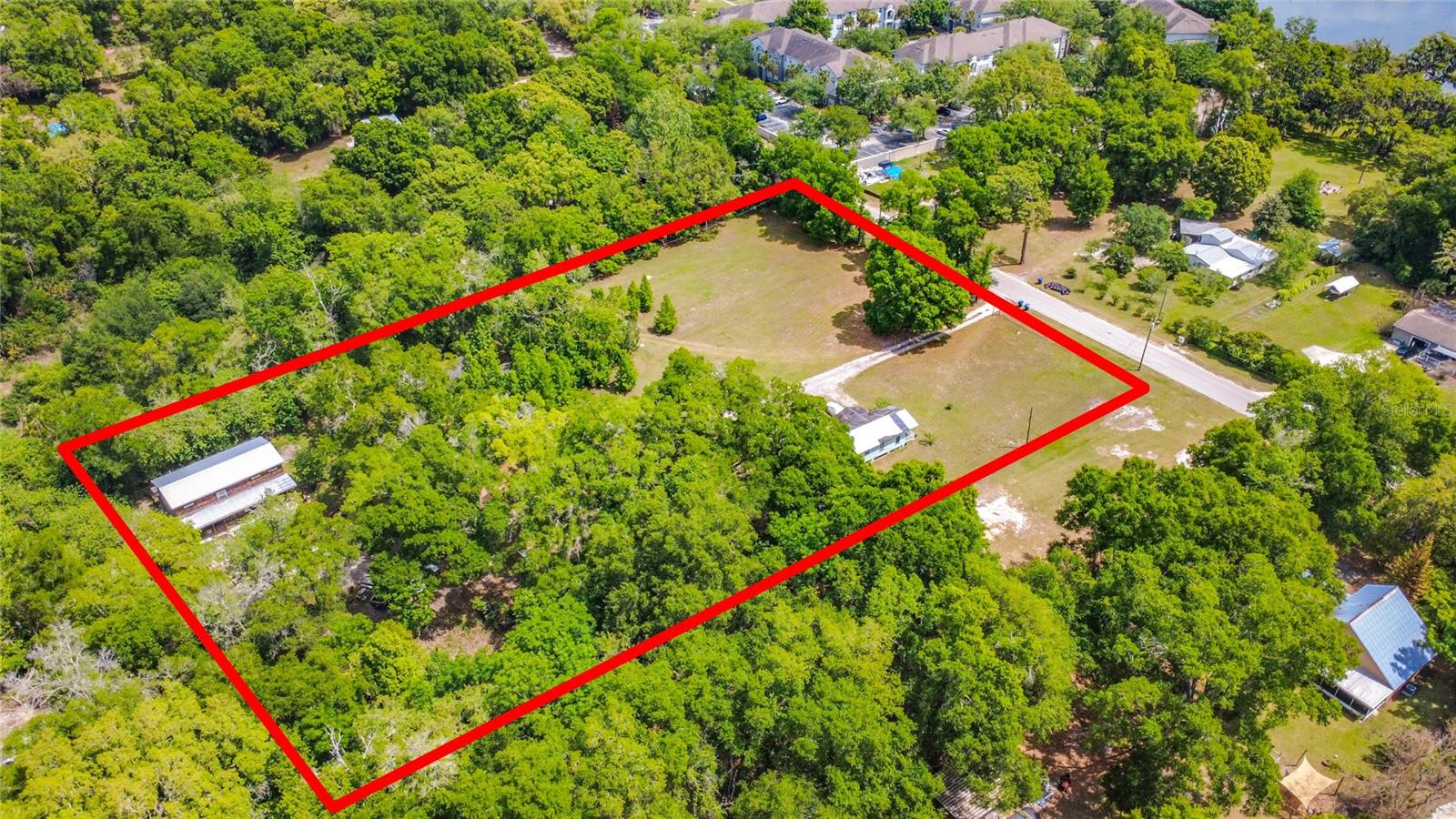 806 S LAKE PLEASANT RD, APOPKA, FL, 32703