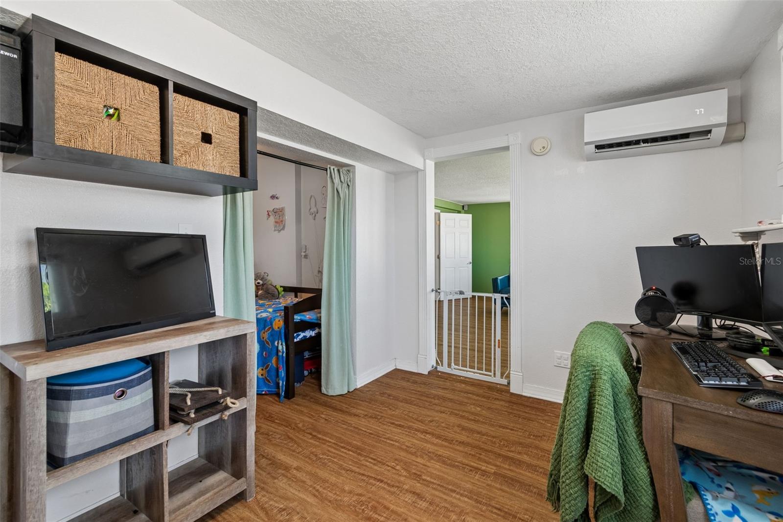 1130 SWEENEY DR, RUSKIN, FL, 33570