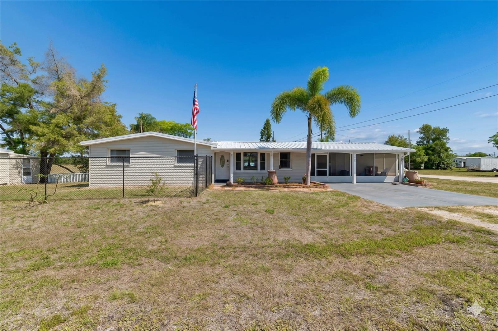 1130 SWEENEY DR, RUSKIN, FL, 33570