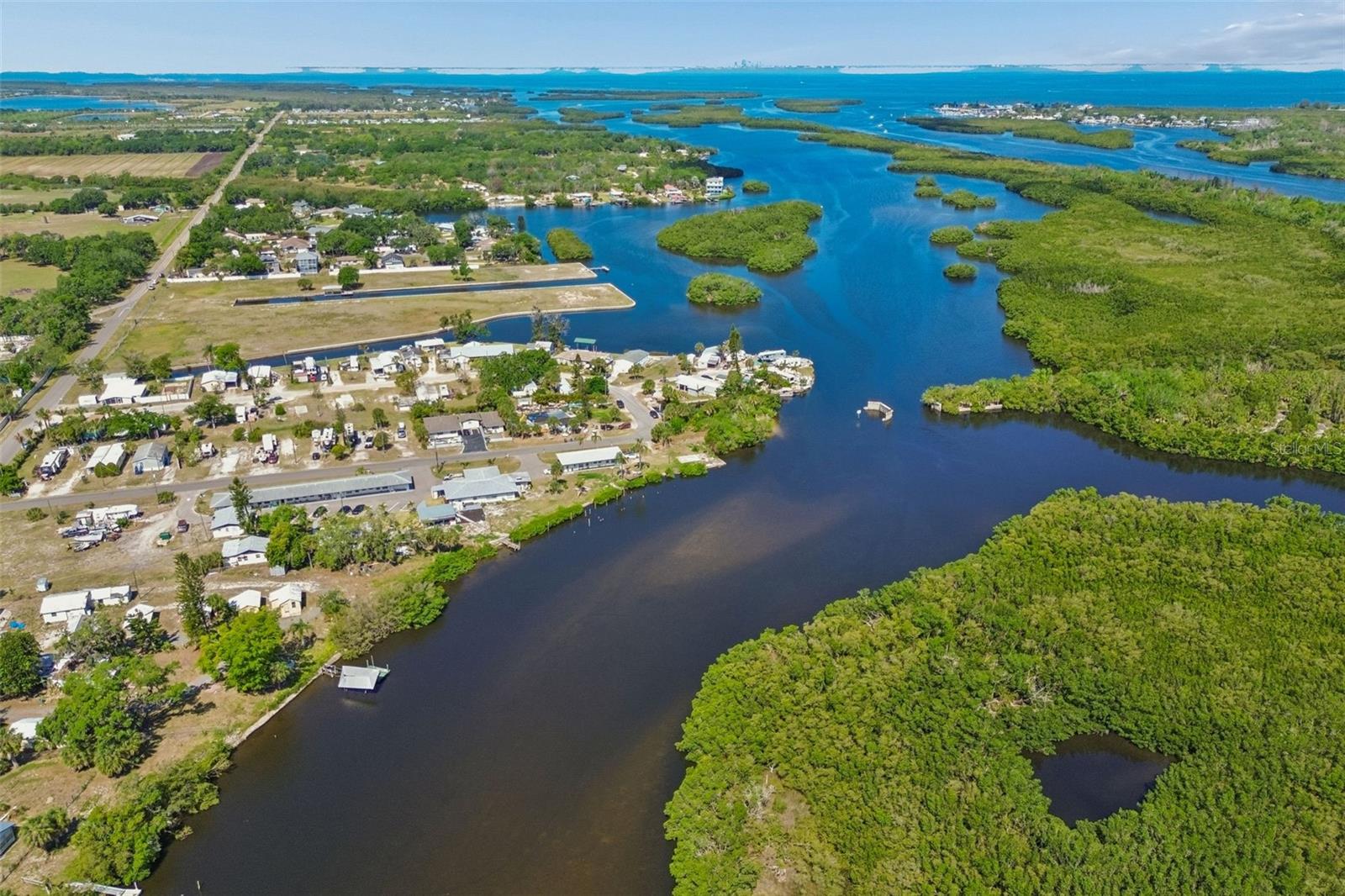 1130 SWEENEY DR, RUSKIN, FL, 33570