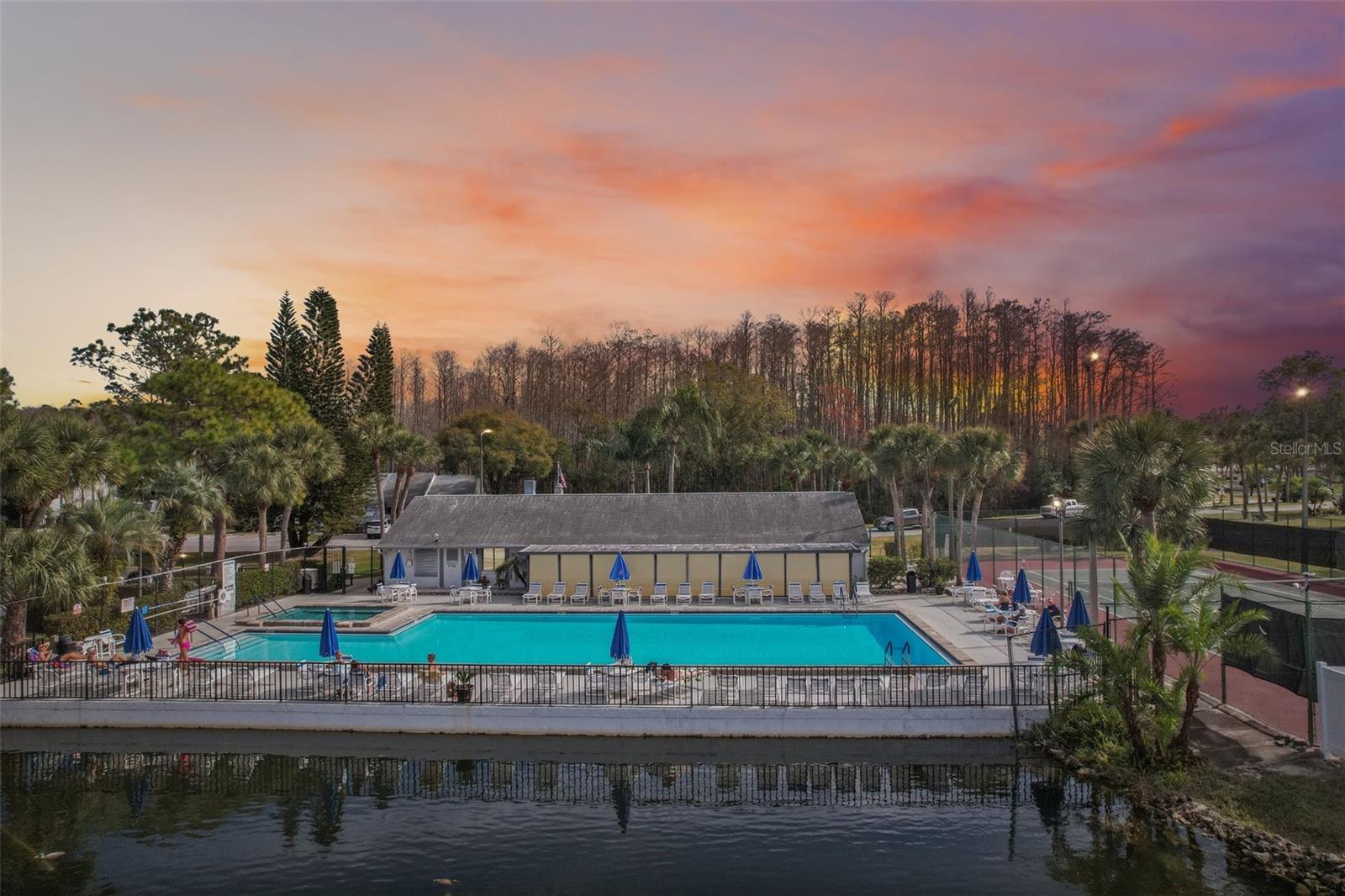 1344 PINE RIDGE CIR E #E3, TARPON SPRINGS, FL, 34688