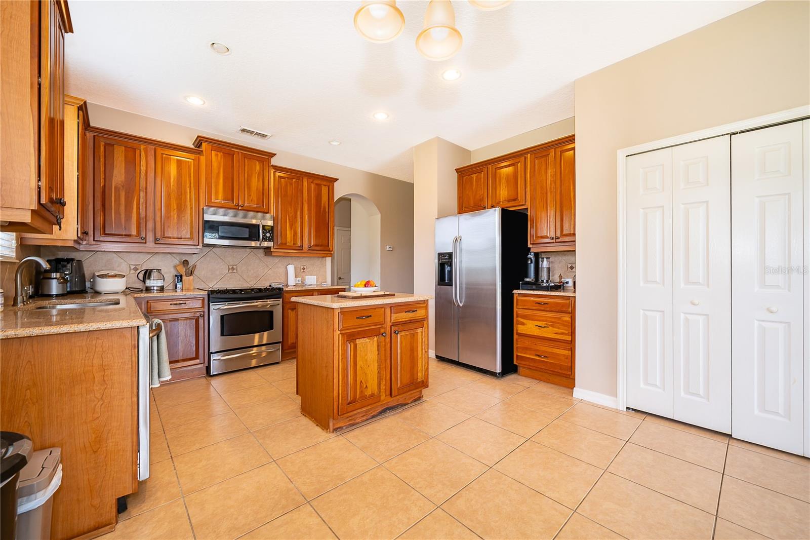 7204 MYSTIC BROOK WAY, DAVENPORT, FL, 33896