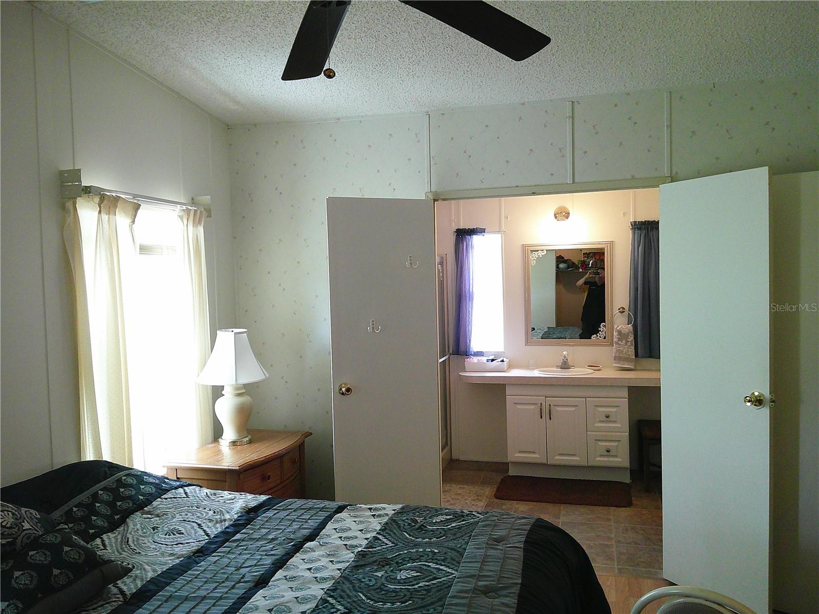 3205 HICKORY DR, WESLEY CHAPEL, FL, 33543