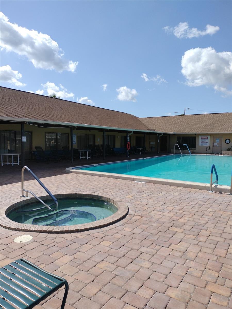 3205 HICKORY DR, WESLEY CHAPEL, FL, 33543