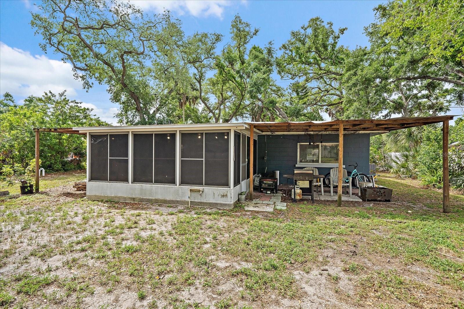 2503 53RD AVE W, BRADENTON, FL, 34207