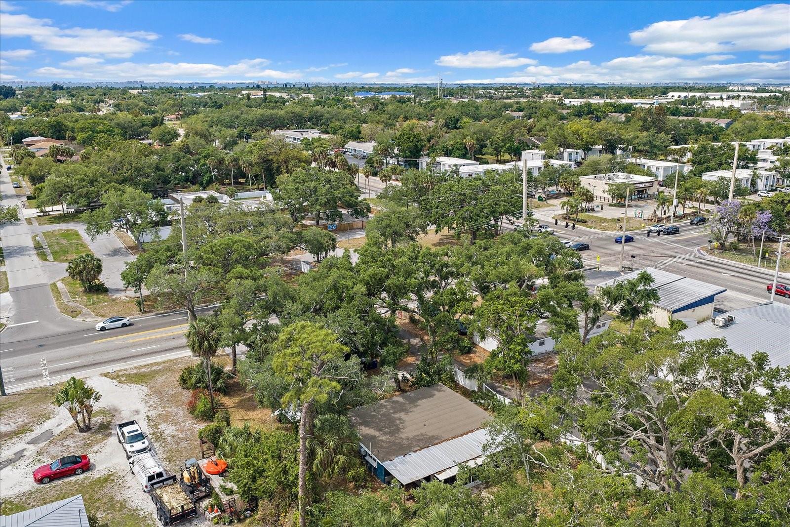 2503 53RD AVE W, BRADENTON, FL, 34207