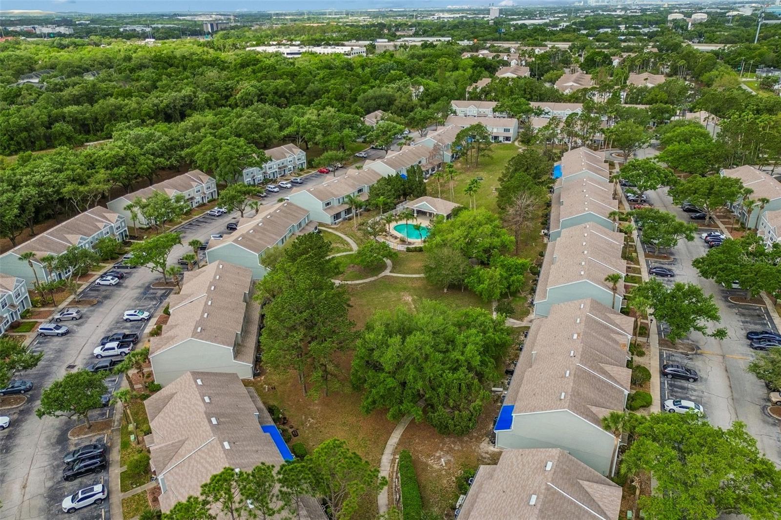 2237 LAKE WOODBERRY CIR, BRANDON, FL, 33510