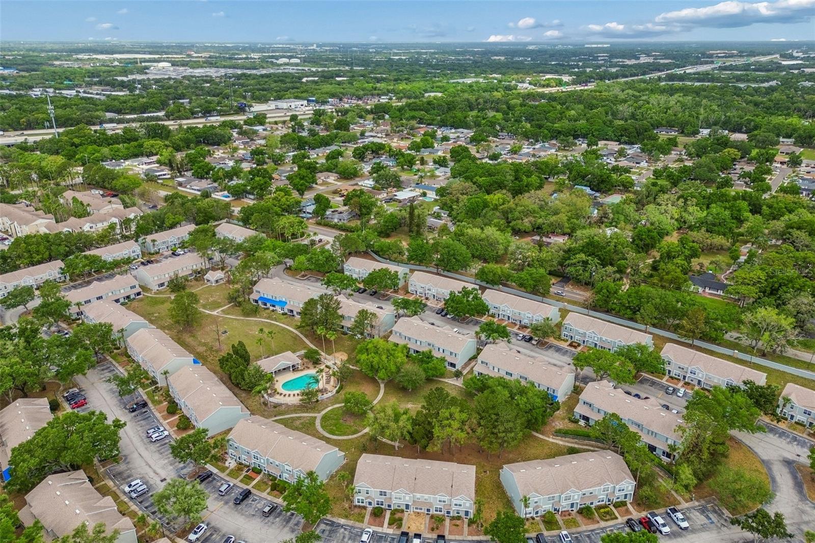 2237 LAKE WOODBERRY CIR, BRANDON, FL, 33510