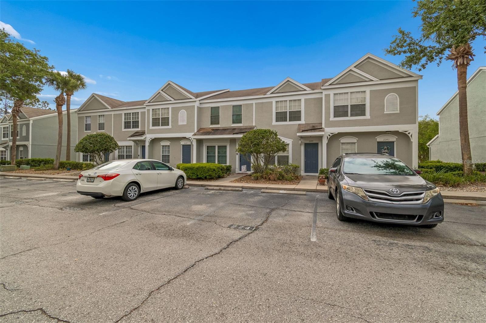 2237 LAKE WOODBERRY CIR, BRANDON, FL, 33510