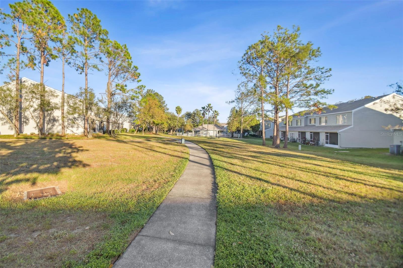 2237 LAKE WOODBERRY CIR, BRANDON, FL, 33510