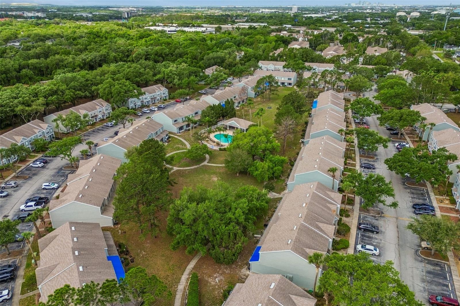 2237 LAKE WOODBERRY CIR, BRANDON, FL, 33510