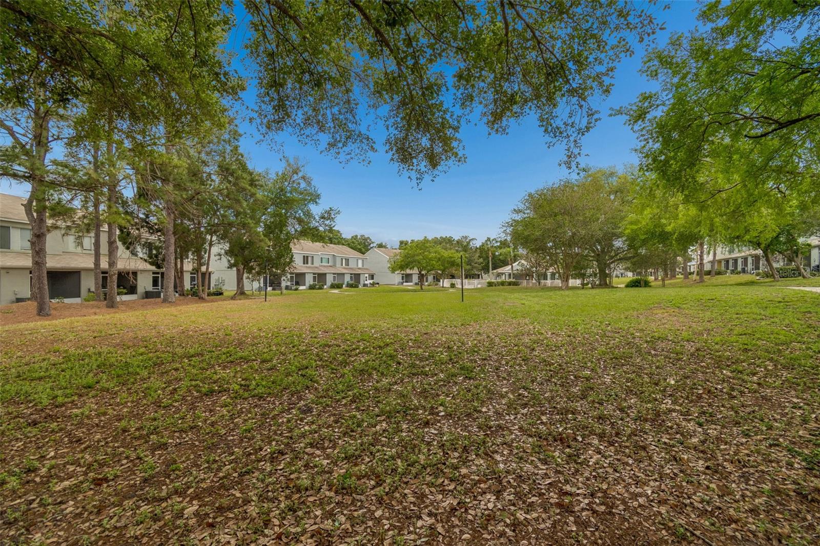 2237 LAKE WOODBERRY CIR, BRANDON, FL, 33510