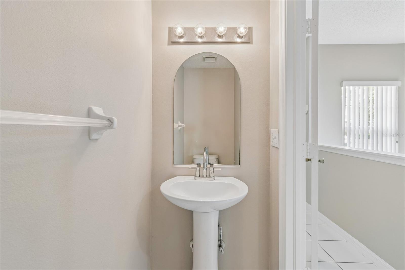 2237 LAKE WOODBERRY CIR, BRANDON, FL, 33510