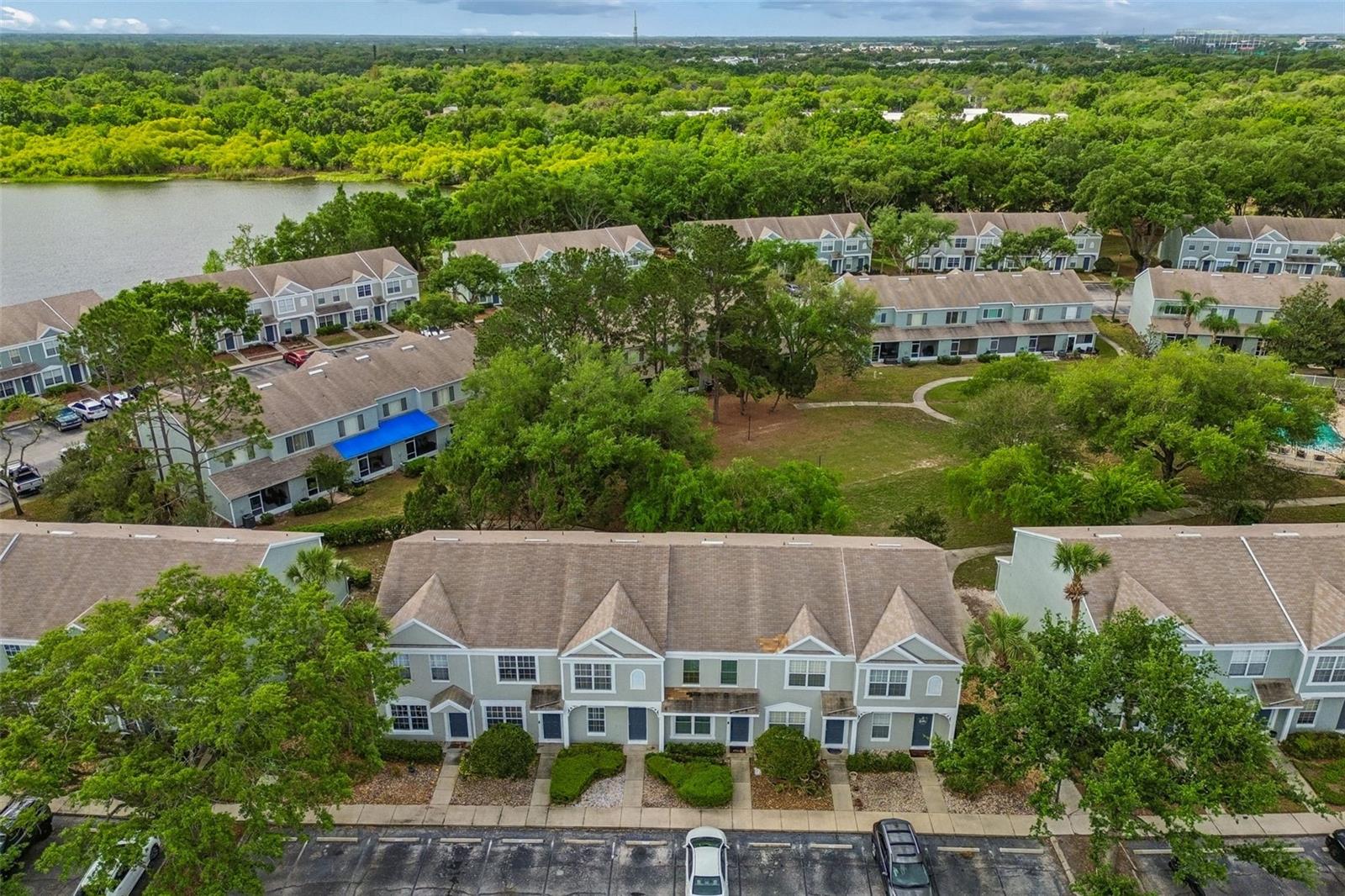 2237 LAKE WOODBERRY CIR, BRANDON, FL, 33510