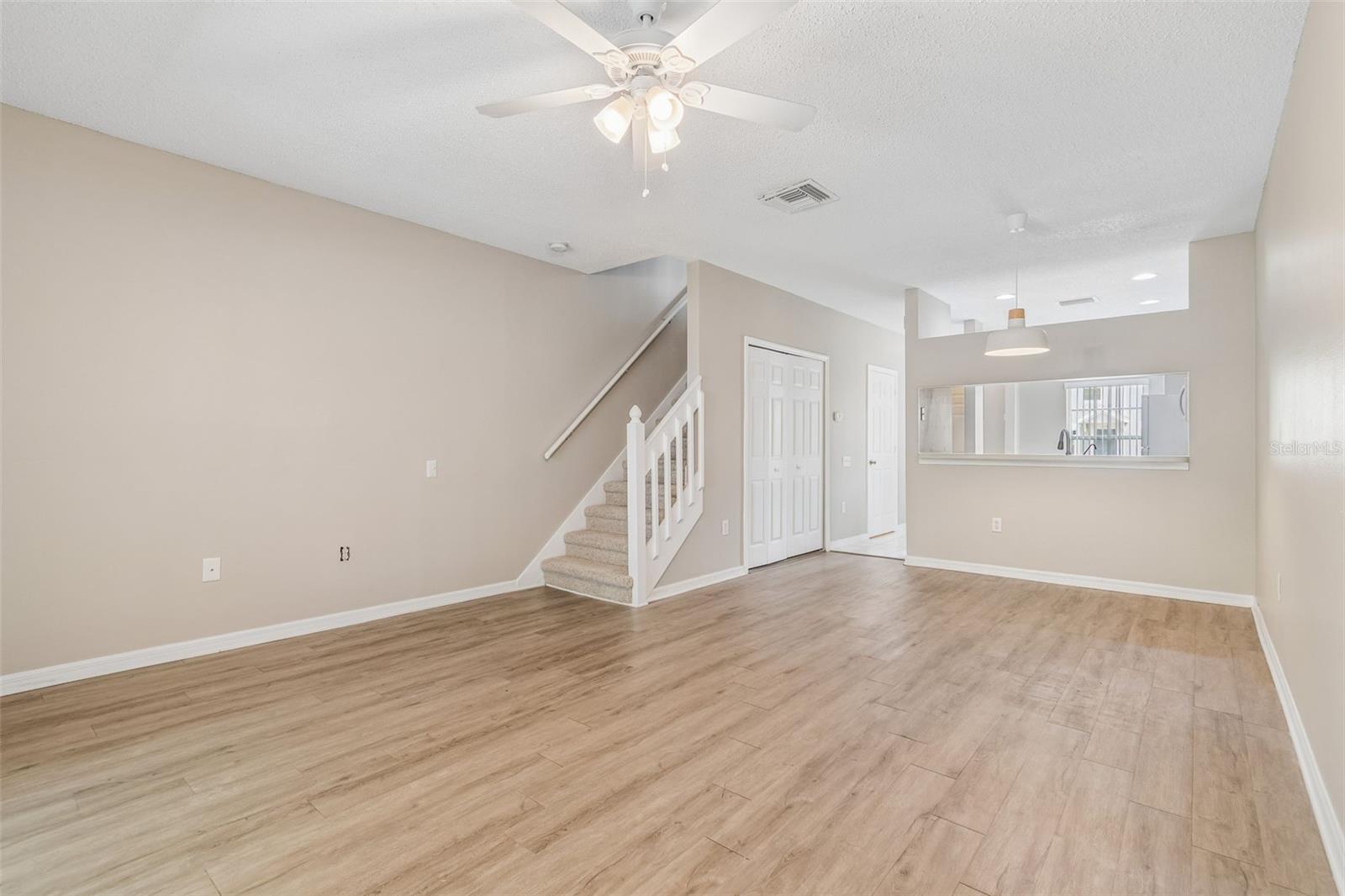 2237 LAKE WOODBERRY CIR, BRANDON, FL, 33510