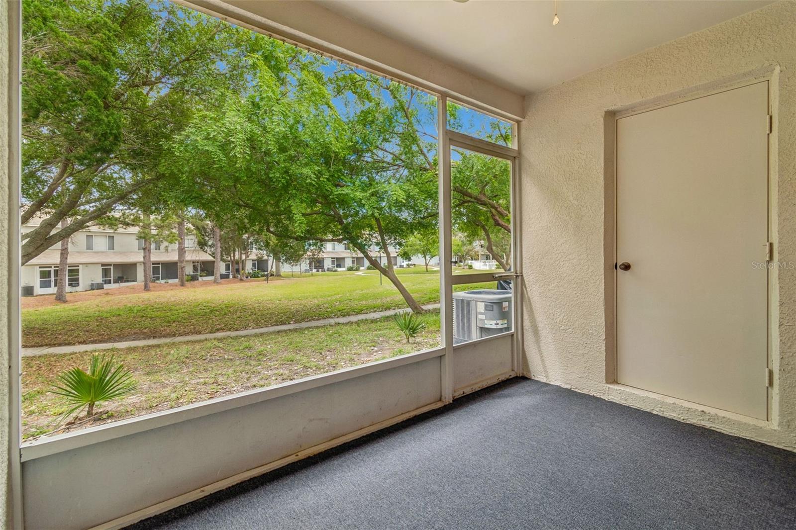 2237 LAKE WOODBERRY CIR, BRANDON, FL, 33510