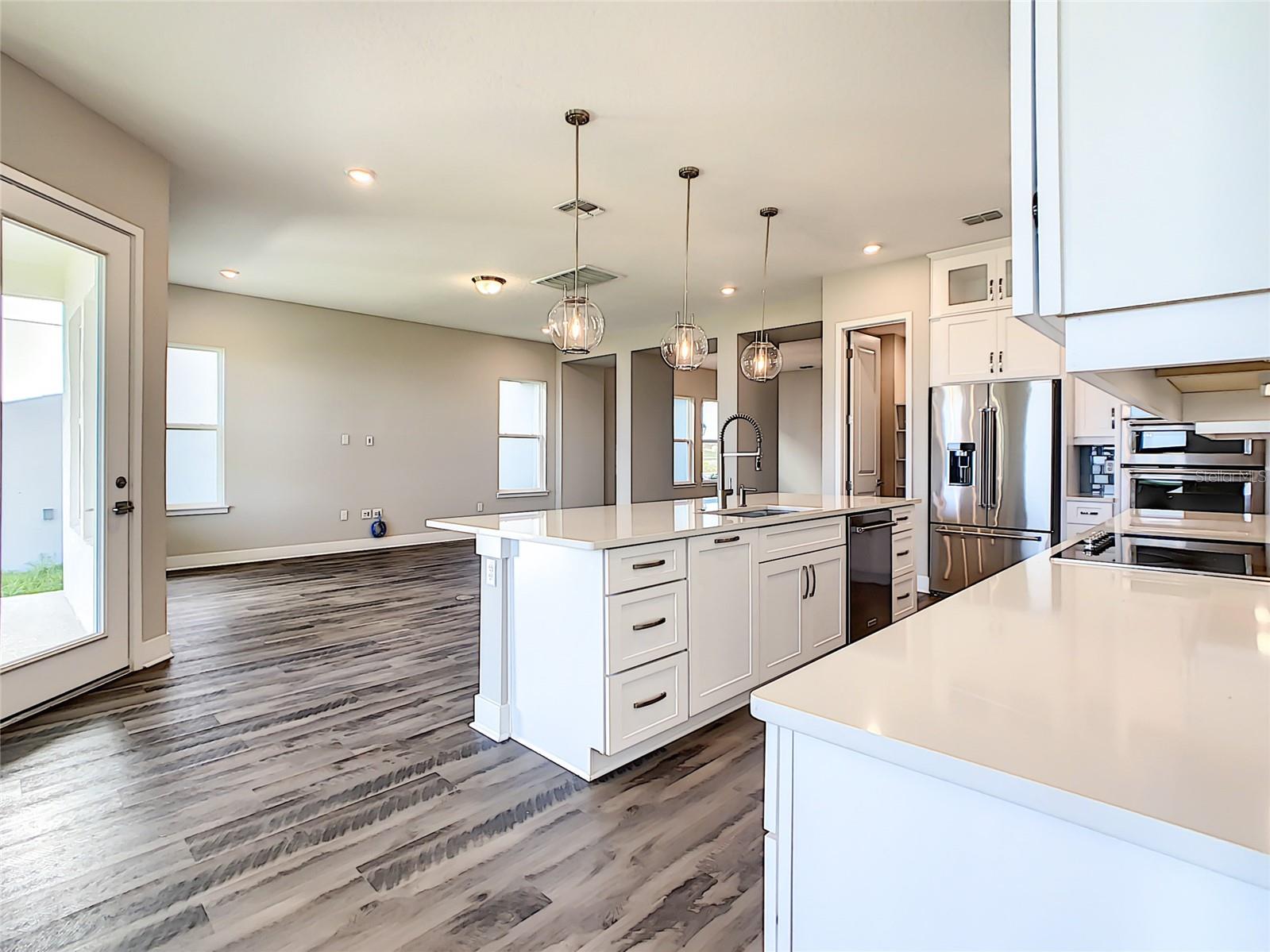 7542 ALPINE BUTTERFLY LN, ORLANDO, FL, 32819