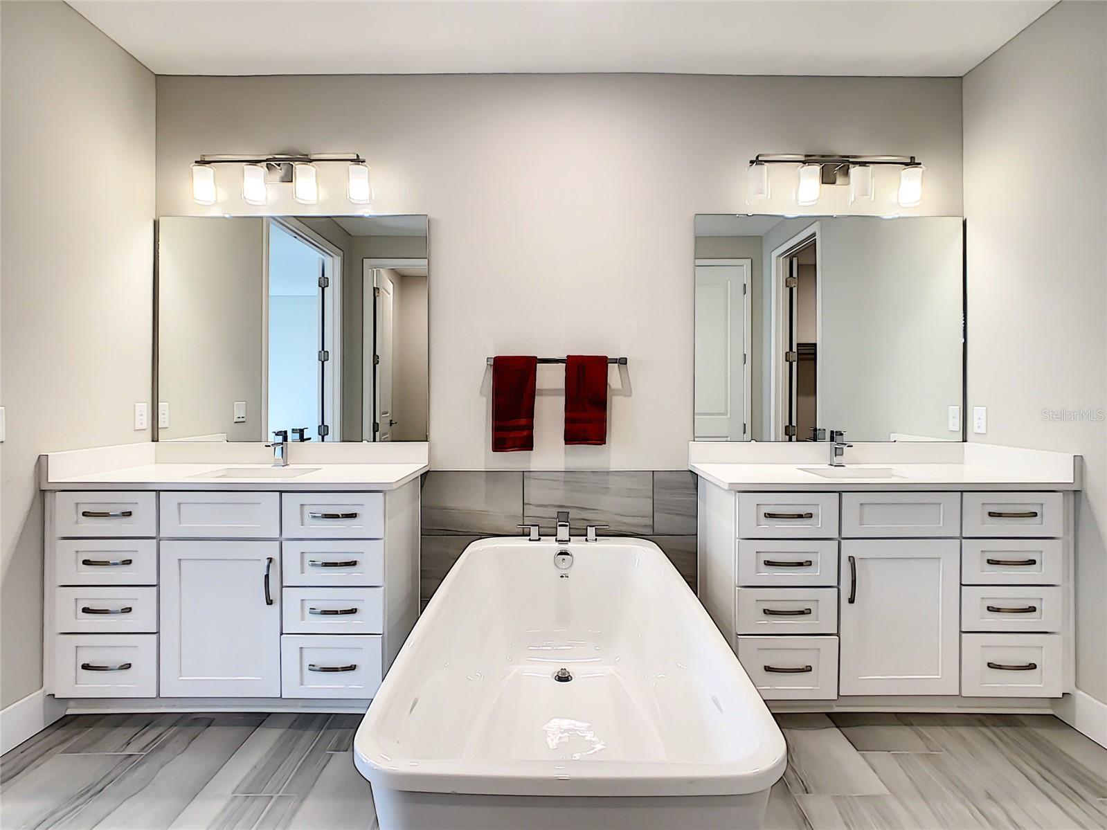 7542 ALPINE BUTTERFLY LN, ORLANDO, FL, 32819