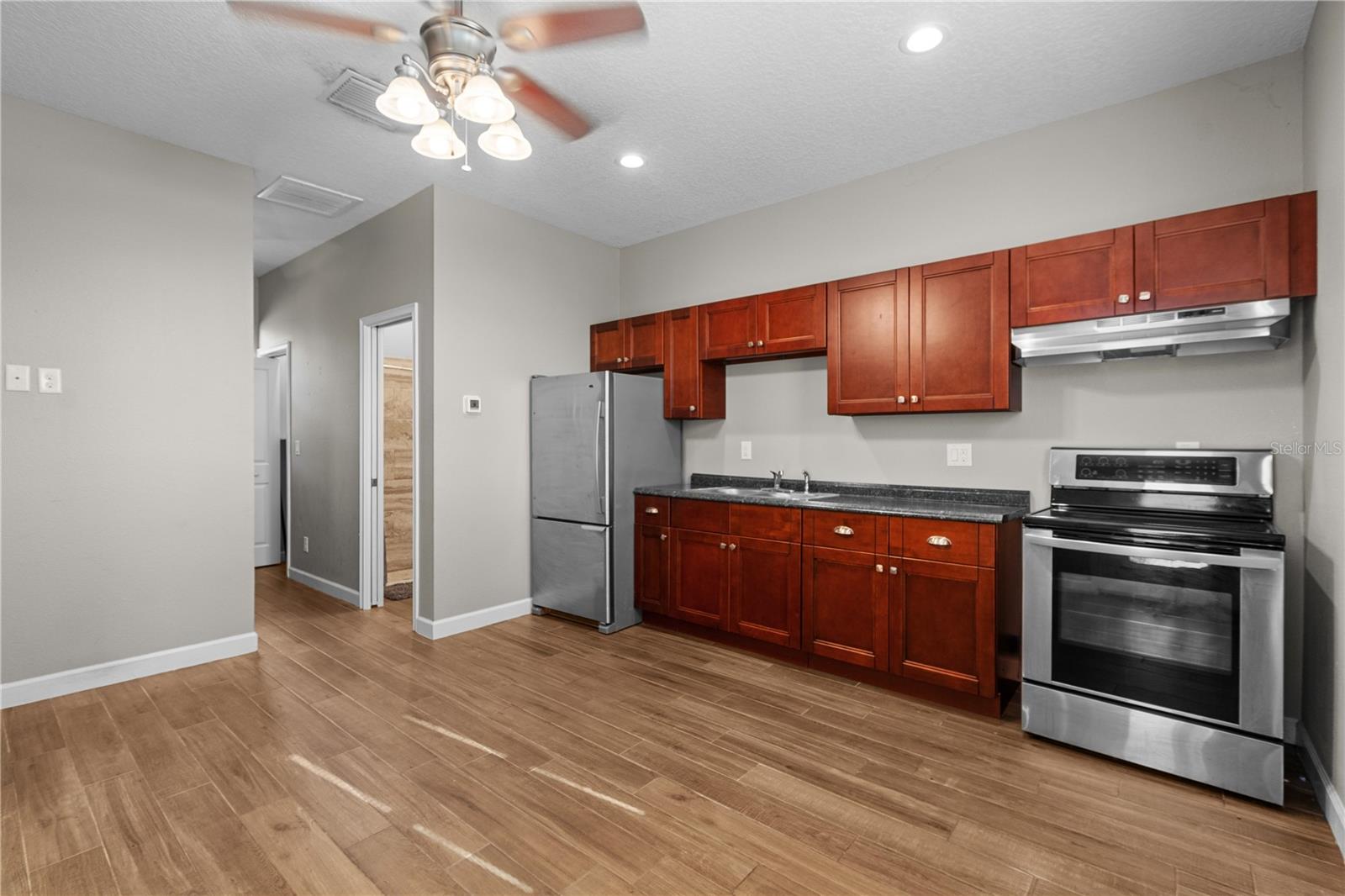 14805 US-301 N, PARRISH, FL, 34219