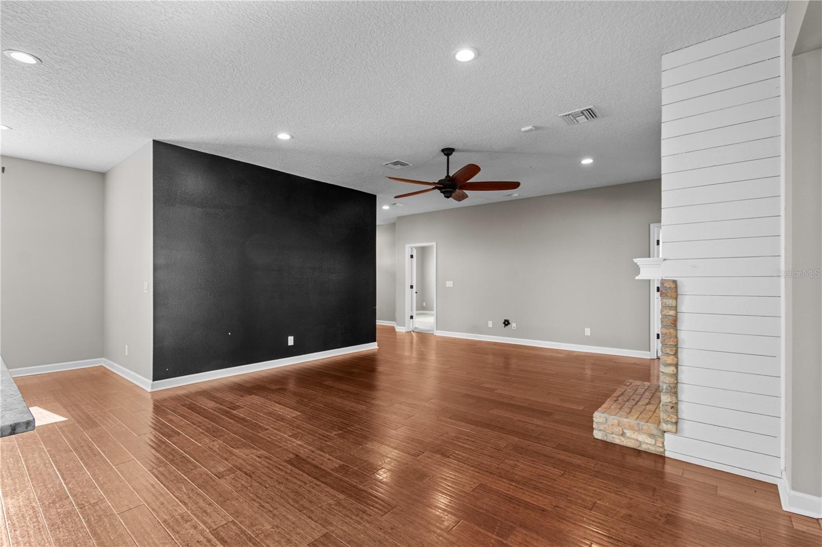 14805 US-301 N, PARRISH, FL, 34219