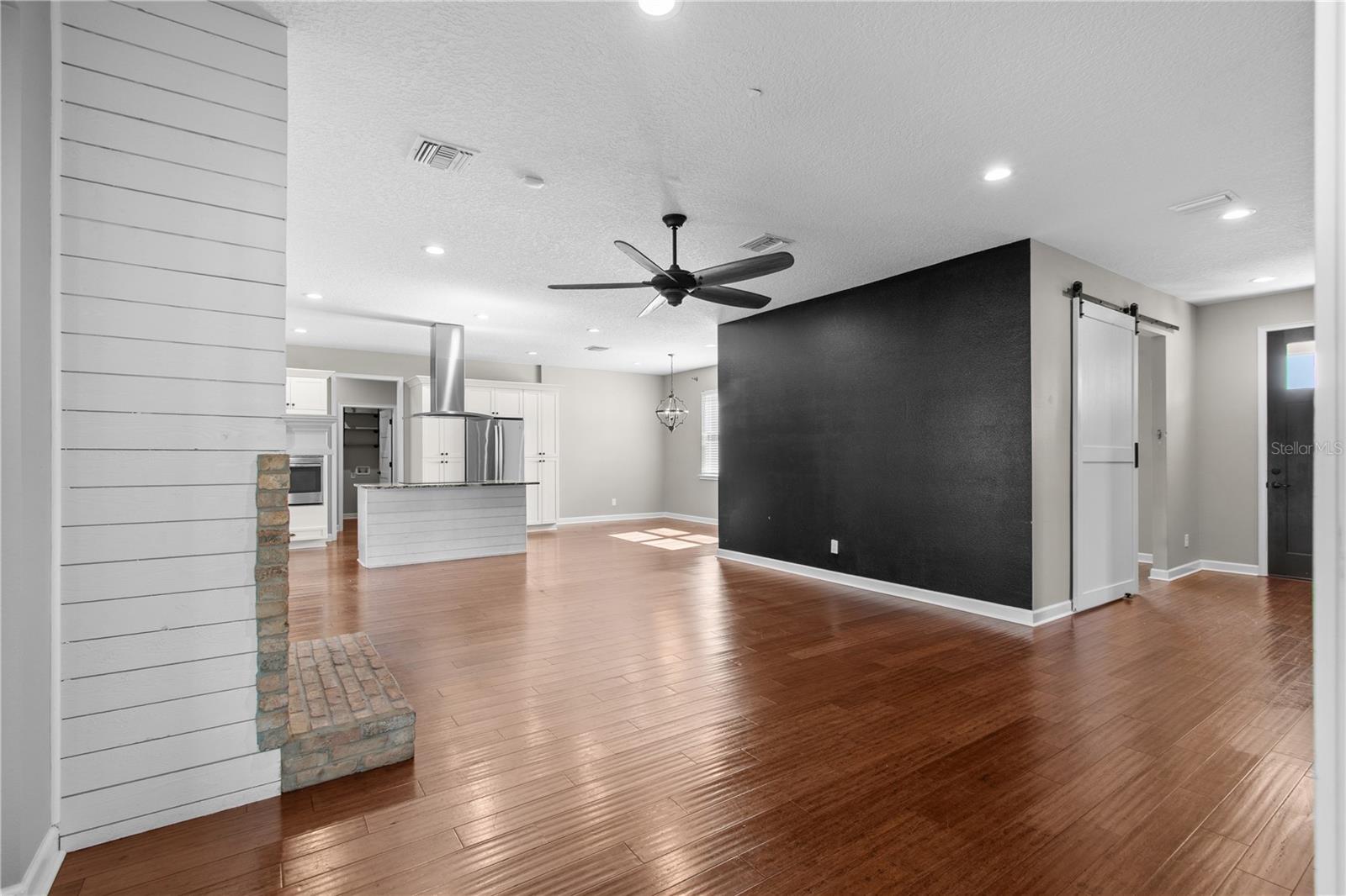 14805 US-301 N, PARRISH, FL, 34219