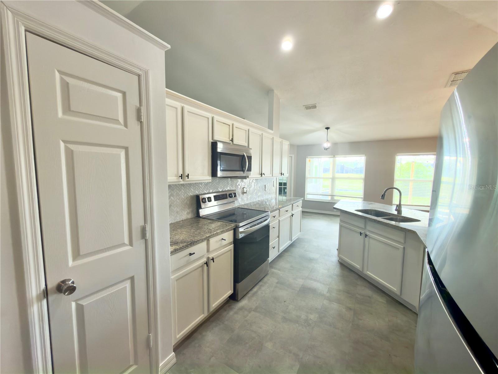 12819 WATERHAVEN CIR, ORLANDO, FL, 32828