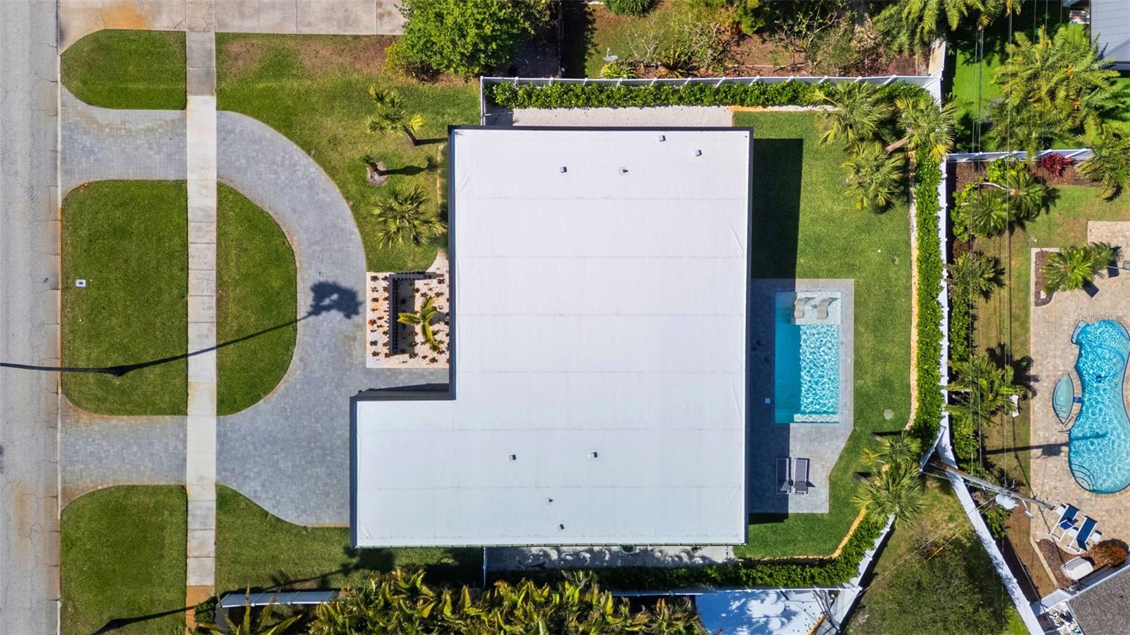 1304 INDIAN ROCKS RD, BELLEAIR, FL, 33756