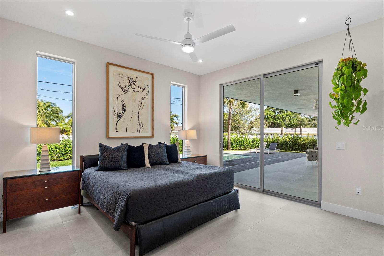 1304 INDIAN ROCKS RD, BELLEAIR, FL, 33756