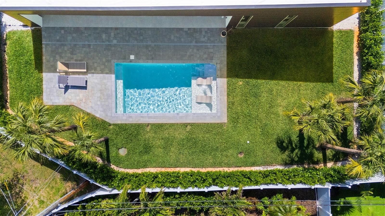 1304 INDIAN ROCKS RD, BELLEAIR, FL, 33756