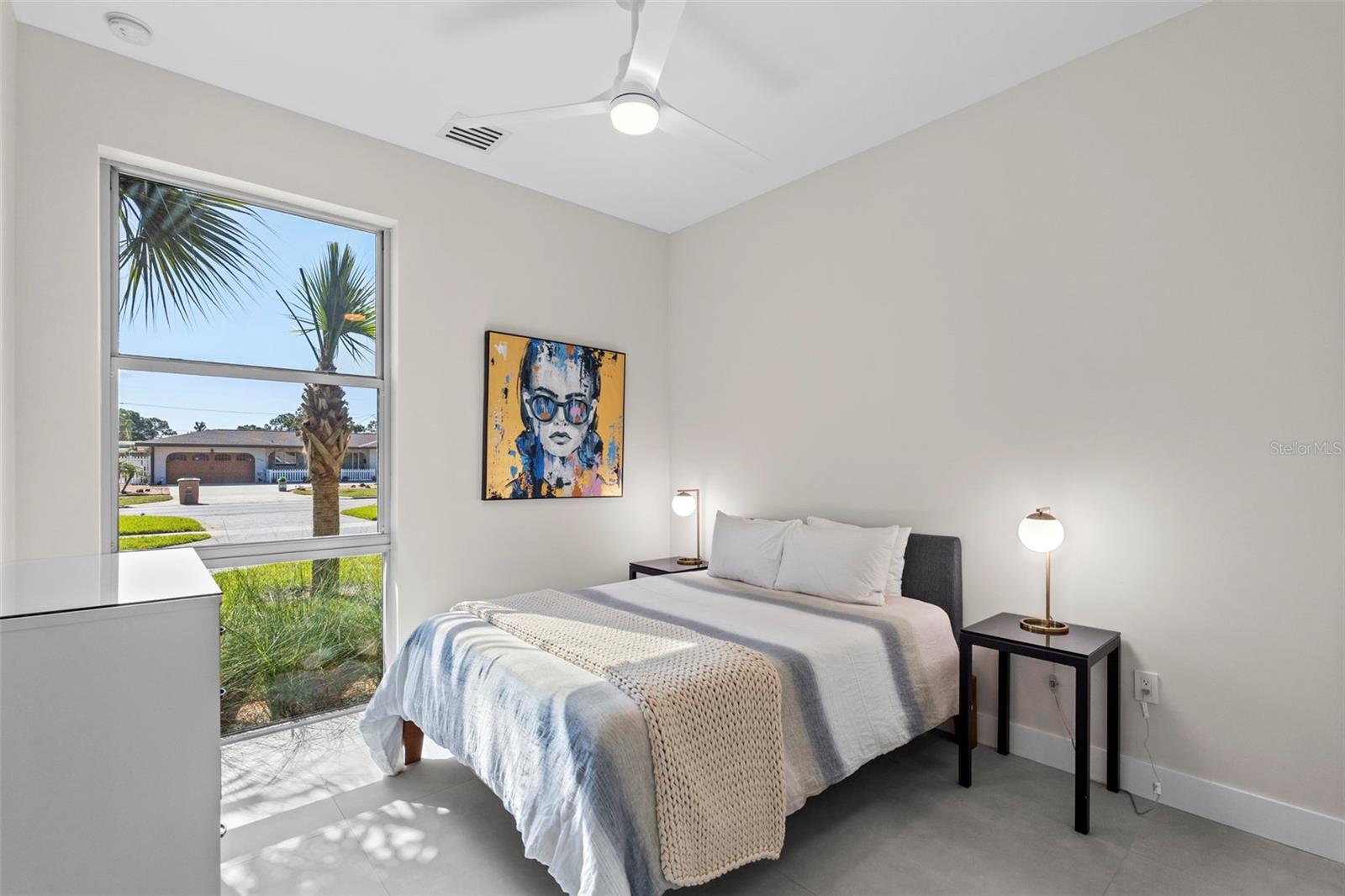 1304 INDIAN ROCKS RD, BELLEAIR, FL, 33756