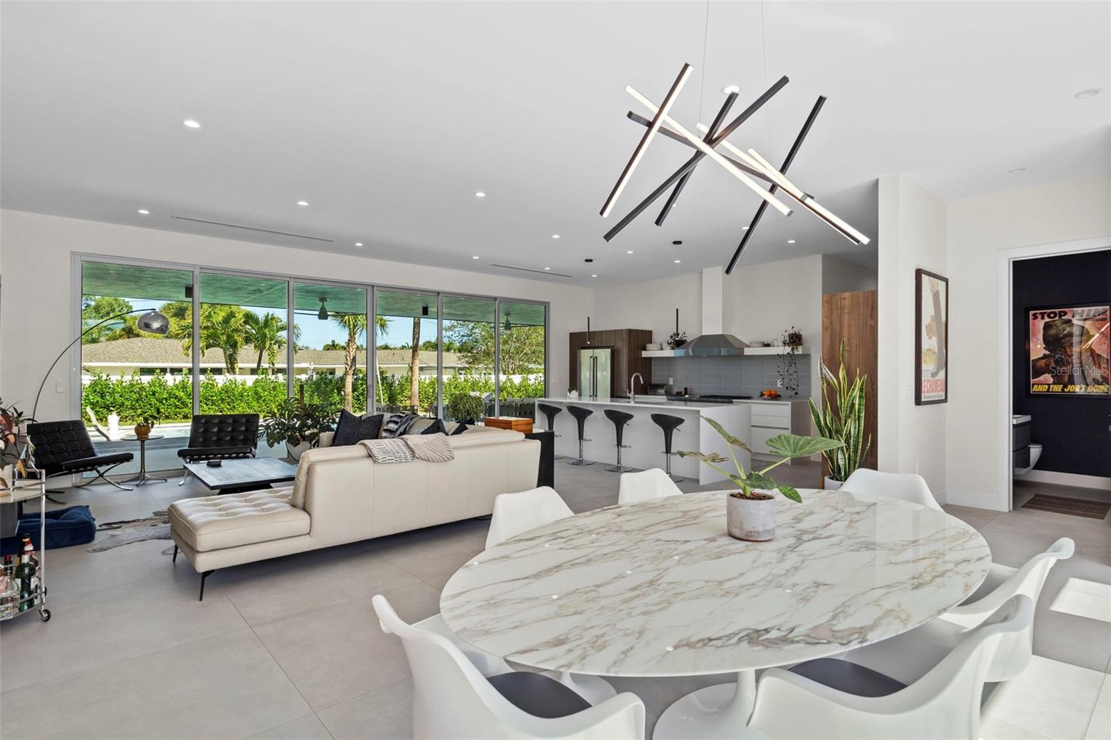 1304 INDIAN ROCKS RD, BELLEAIR, FL, 33756