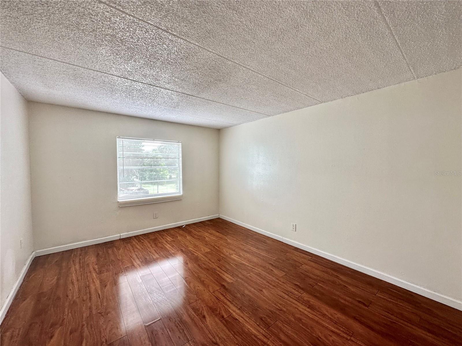 2830 SOMERSET PARK DR #201, TAMPA, FL, 33613