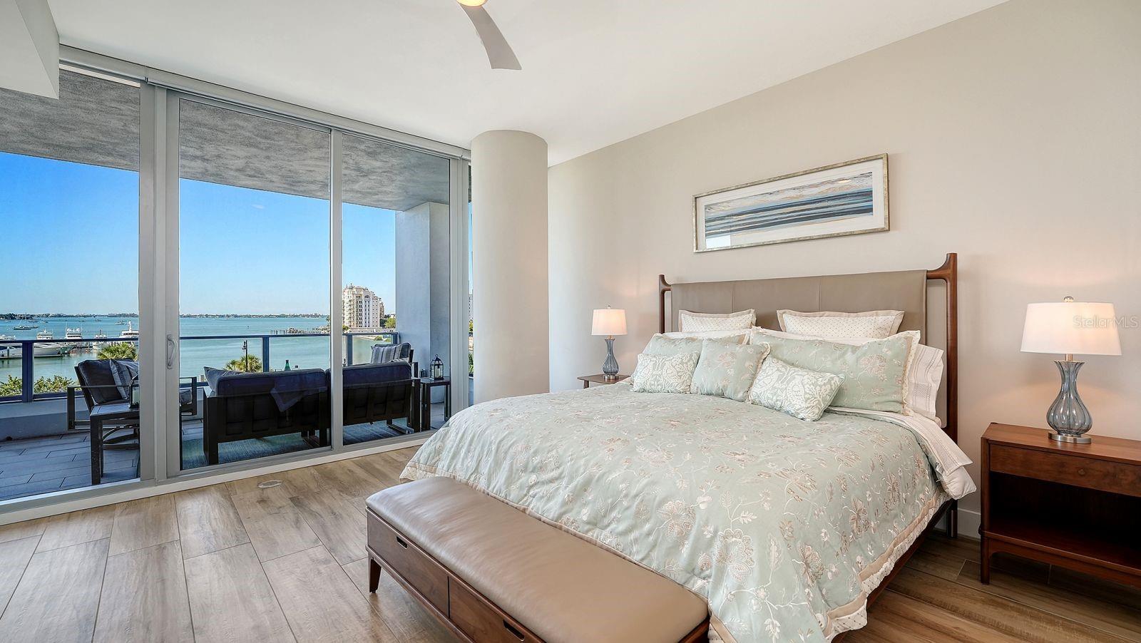 1155 N GULFSTREAM AVE #401, SARASOTA, FL, 34236