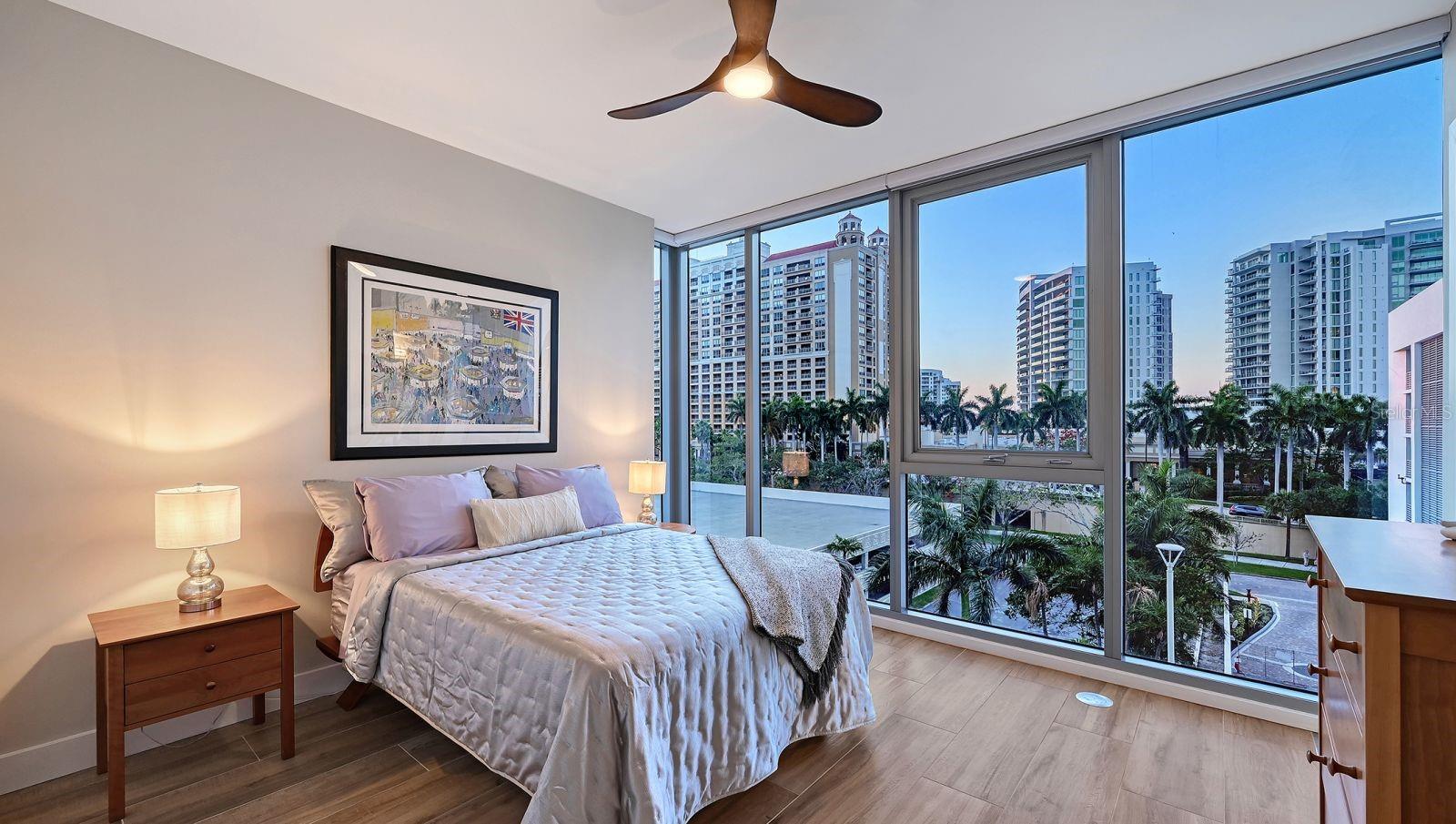1155 N GULFSTREAM AVE #401, SARASOTA, FL, 34236