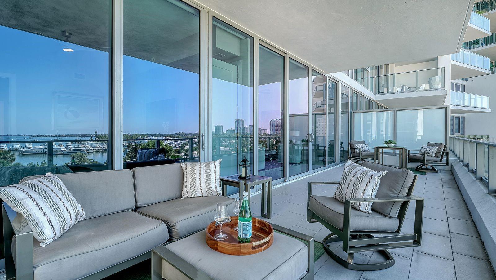 1155 N GULFSTREAM AVE #401, SARASOTA, FL, 34236