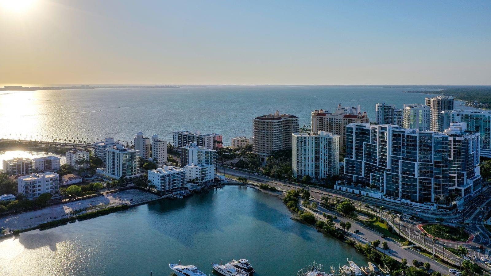 1155 N GULFSTREAM AVE #401, SARASOTA, FL, 34236