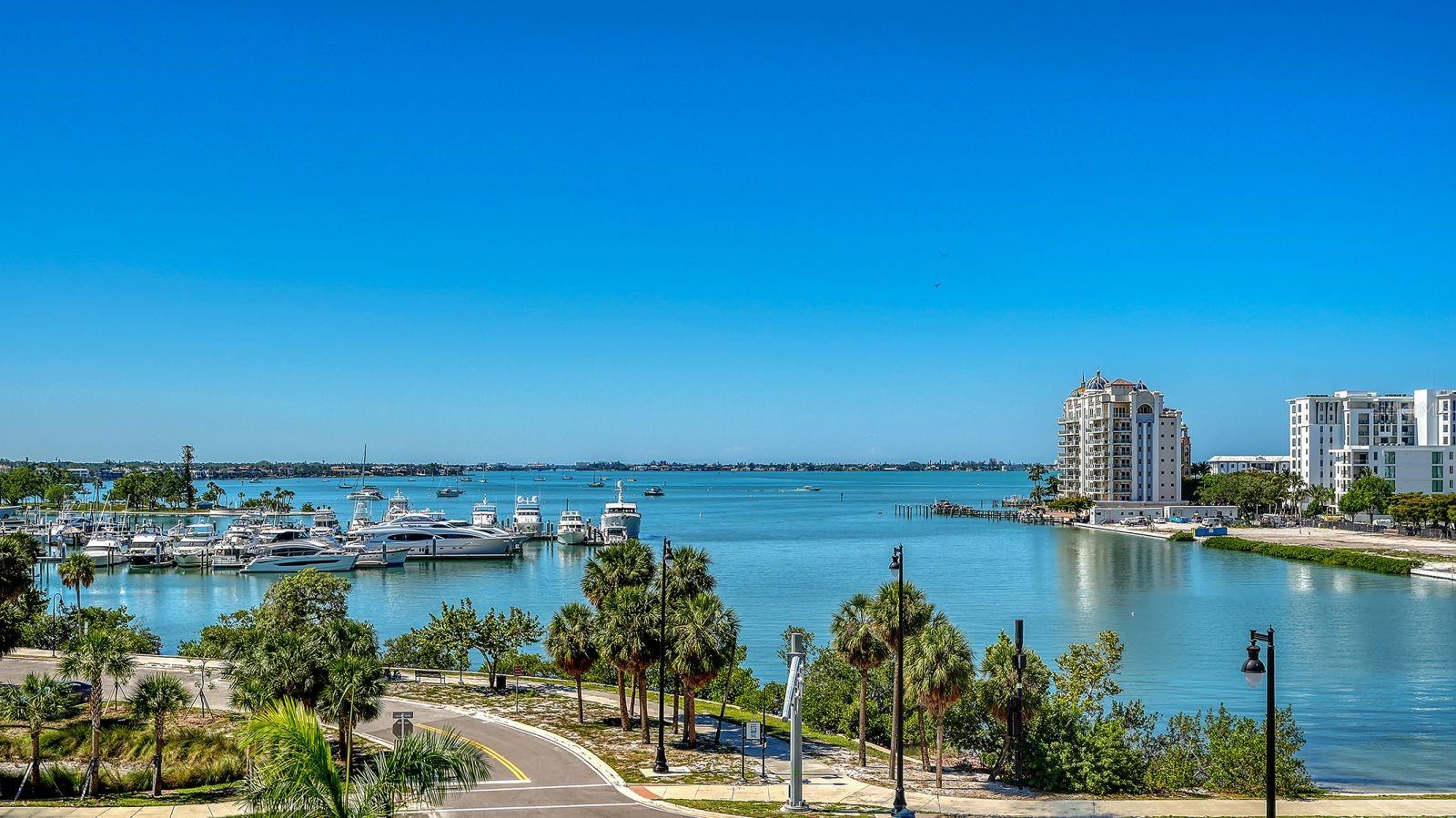 1155 N GULFSTREAM AVE #401, SARASOTA, FL, 34236