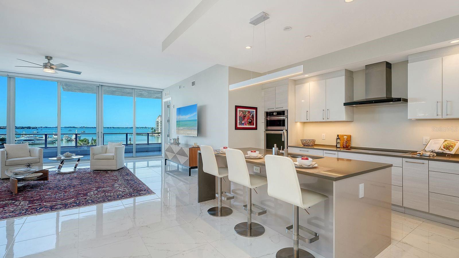 1155 N GULFSTREAM AVE #401, SARASOTA, FL, 34236