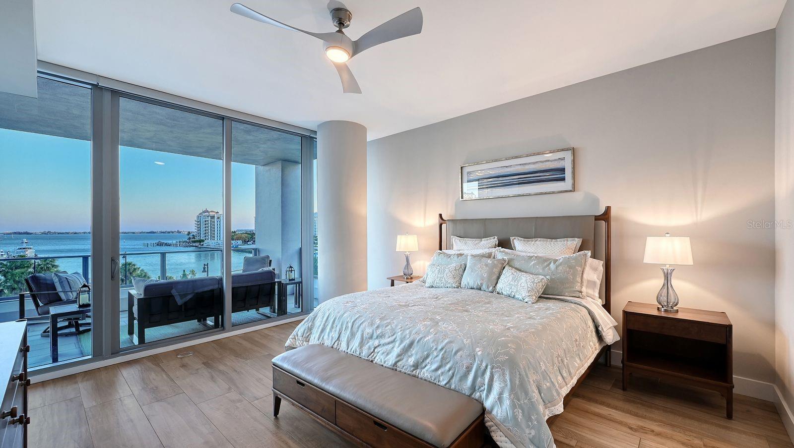 1155 N GULFSTREAM AVE #401, SARASOTA, FL, 34236