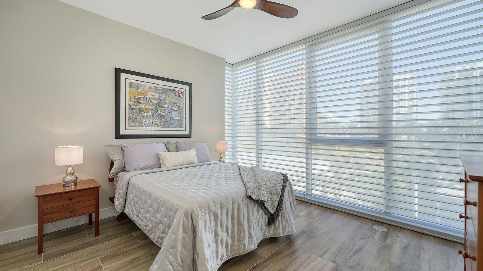 1155 N GULFSTREAM AVE #401, SARASOTA, FL, 34236