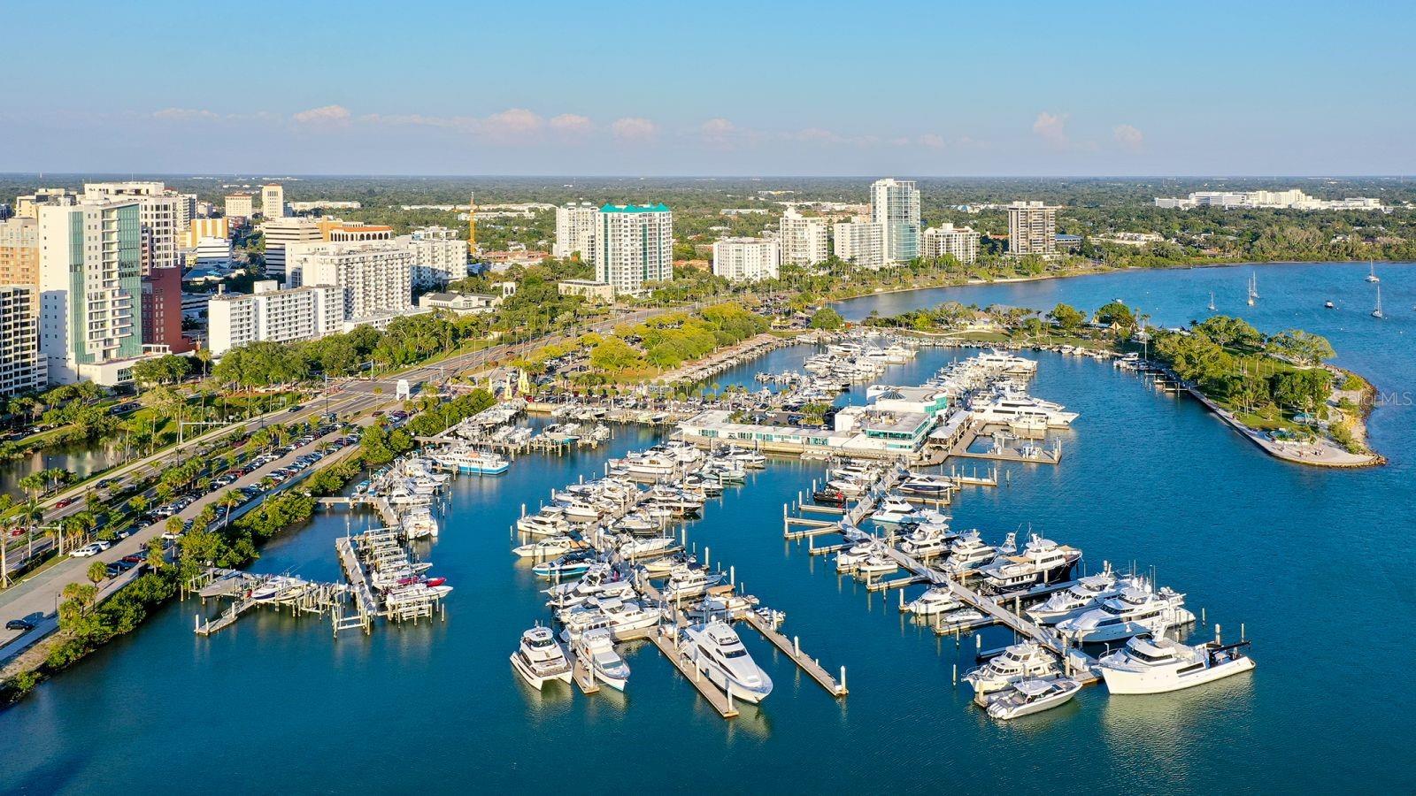 1155 N GULFSTREAM AVE #401, SARASOTA, FL, 34236